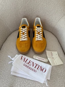100% Authentic Valentino Upvillage Gold Suede Trainers Sneaker 44 EU 10 UK £640 - Bild 1 von 9
