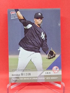 Topps Now #ST-6 Russell Wilson Football Spring Training Arrival 2018  - Bild 1 von 2