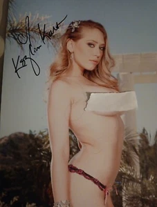 Kagney Linn Karter Film Star signed 8x10 Photo American Model - Picture 1 of 1