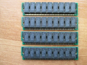 16MB = 4x4 MB Parity, SIMM, 30 pin, oryginal GoldStar. - Afbeelding 1 van 4