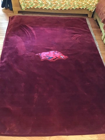 Vintage Arkansas Razorbacks VIP Super Plush Heavy Blanket NCAA 160”x200” Queen Cover