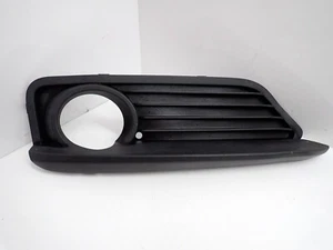 BMW 1 SERIES F20 2015 LEFT PASSENGER SIDE FOG LIGHT SURROUND GRILLE 7371665 - Picture 1 of 10