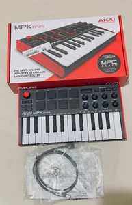 Akai Professional MPK mini mk3 MIDI Keyboard Controller *A-GRADE* (FREE SHIP) - Picture 1 of 11