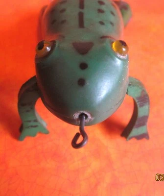 Muy bonito señuelo de pesca Halik Frog vintage - Moose Lake, Minnesota Foto 1 de 4