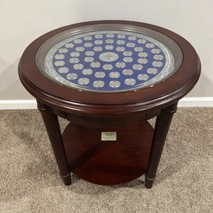 Danbury Mint Uncirculated U.S. State Quarters Collection End Table Wood Display - Picture 1 of 11