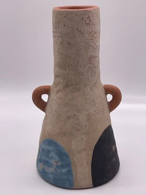 Madam Stolz Handgefertigte Terrakotta Vase - Abstraktes Blau & Schwarz Design - Bild 1 von 4