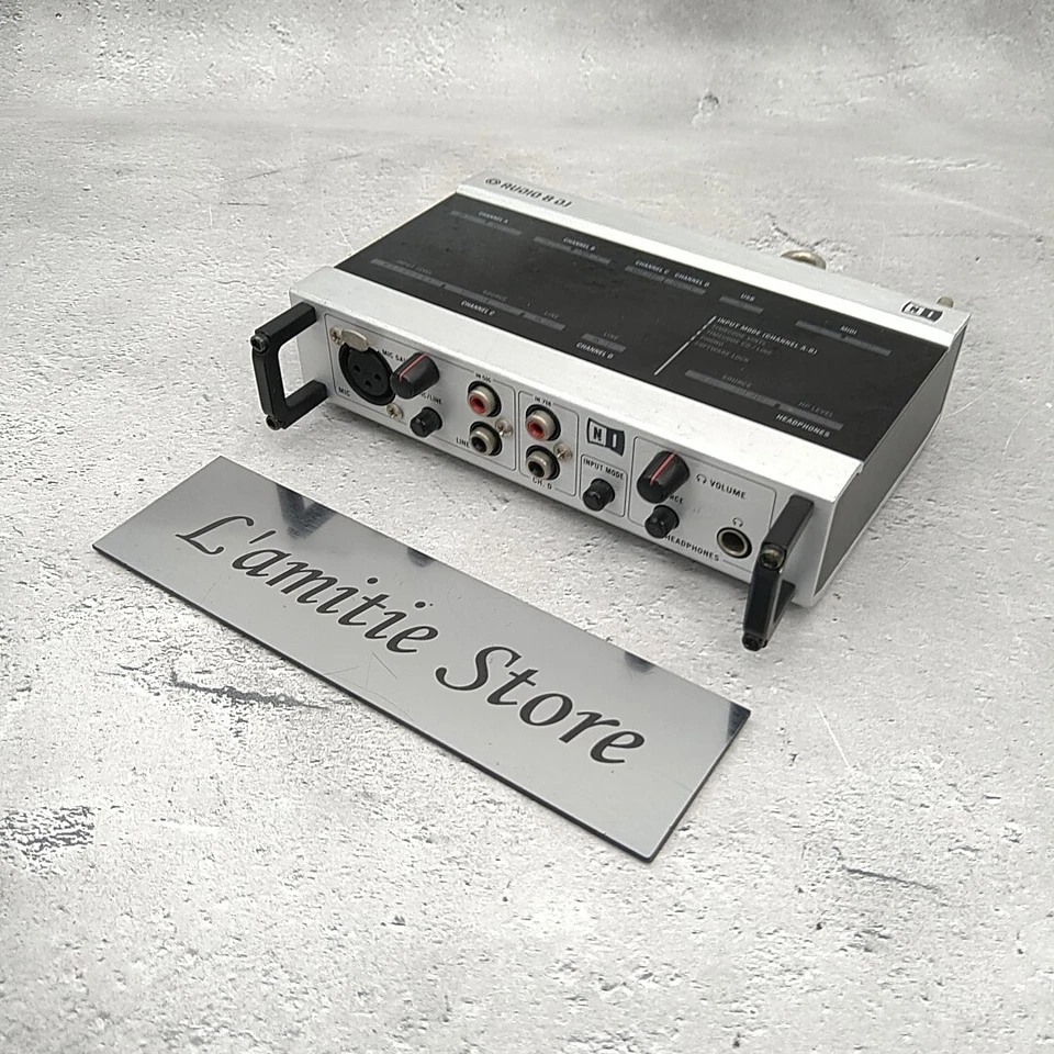 Native Instruments AUDIO 8 DJ Black Interface Audio capture Japan Used - Image 1 of 4