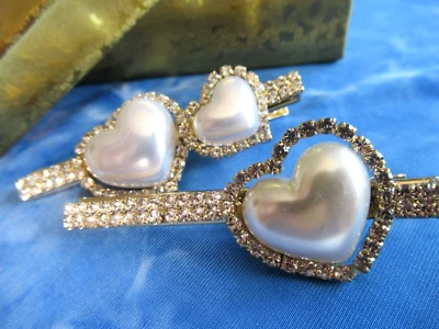 Lovely Hair Pins Pearl Hearts Crystal Rhinestone 2 pc Wedding Formal Casual NEW - Image 1 of 4