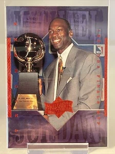 1999 Upper Deck Athlete of the Century Card #18 Michael Jordan, Chicago Bulls. - Picture 1 of 2