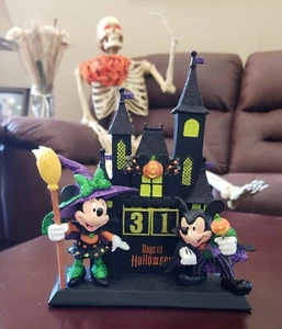 Disney Halloween Countdown Calendar Dracula Mickey Witch Minnie Figurines RARE - Picture 1 of 9