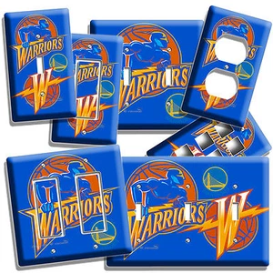 GOLDEN STATE WARRIORS LOGO SQUADRA DI BASKET INTERRUTTORE LUCE USCITA COPERTURA PIASTRA PARETE - Foto 1 di 29
