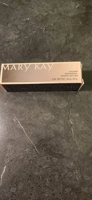 Mary Kay Concealer Ivory New In Box - Image 1 of 3