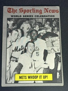 1970 Topps #310 World Series Celebration - Mets Whoop It Up! Card - Picture 1 of 2