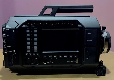 Blackmagic Design URSA 4K PL Super 35 Raw - Image 1 of 4