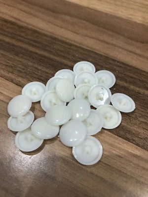 STEVEO Cream Screw Caps X 30 Cheapest On Here Do The Maths!