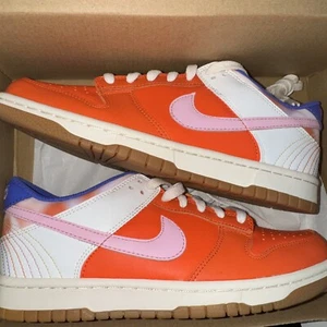 NEW Nike Dunk Low SE GS Size 6.5 =8 Women Safety Orange/Med Soft Pink FN0600-801 - Picture 1 of 5