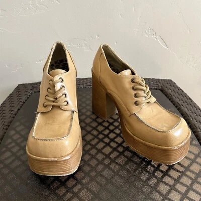 Винтажные женские газированной воды Y2K шнурует вверх коренастый каблук туфли на платформе желтовато-коричневый размер 10 - Изображение 1 из 4