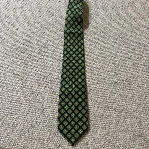 Silk Brioni Tie - Picture 1 of 3