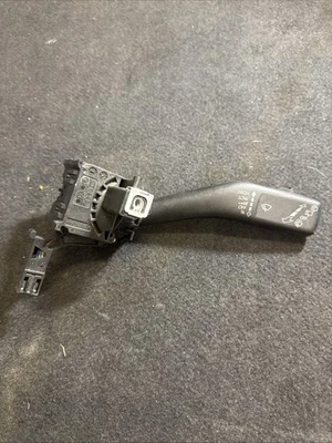 2009-2010 VOLKSWAGEN TIGUAN СТЕКЛООЧИСТИТЕЛЬ ПЕРЕКЛЮЧАТЕЛЬ УПРАВЛЕНИЯ OEM 1K0953519H - Изображение 1 из 4