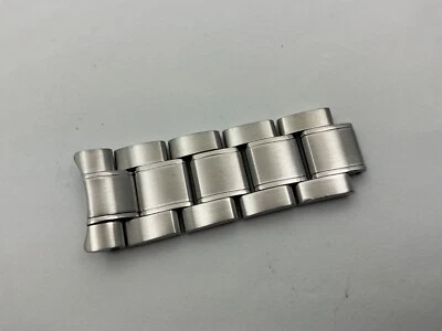 Victorinox 241551 Continuous Partial Band PLEASE READ DESCRIPTION - Image 1 of 4