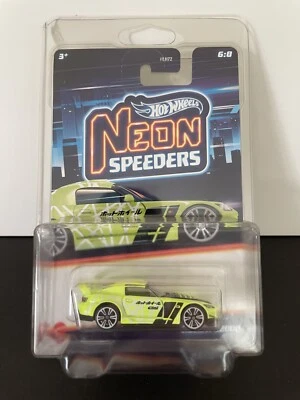 HOT WHEELS HONDA S2000 LIME GREEN W/PROTECTOR NEON SPEEDERS WALMART EXCLUSIVE - Image 1 of 4
