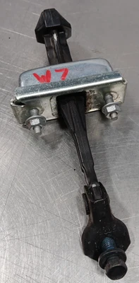 Chevrolet Volt 2011 2012 2013 OEM puerta trasera izquierda retención 23493503 Foto 1 de 4