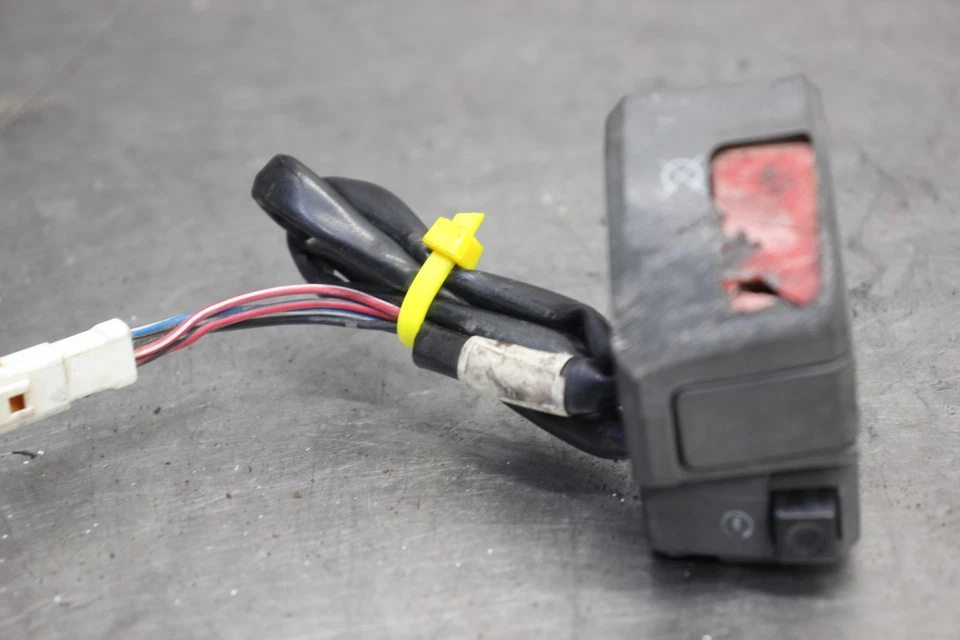 08-14 DUCATI MONSTER 696 Right Kill Switch Foto 1 de 4