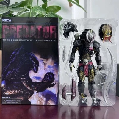 NECA Figure Predator Concrete Jungle Action Figure Chief Predator Collectable - Image 1 of 4