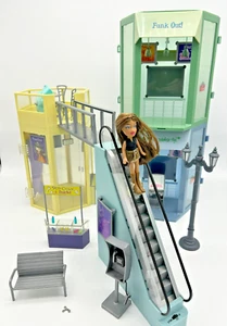 Juego comercial Lil Bratz 2003 de moda con caja de muñecas Nevra dañado MGA artistas - Imagen 1 de 24