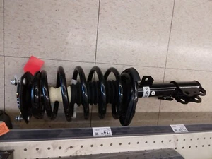 07-10 Toyota Sienna Front Strut Assembly Complete NEW - Picture 1 of 7