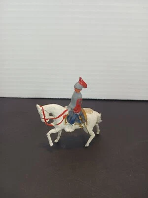 Soldado de metal vintage hecho en Inglaterra salvavidas montado en plomo años 30? Guerra de caballos  Foto 1 de 4