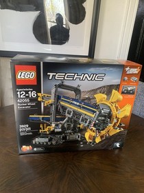 Lego Technic Bucket Wheel Excavator (42055) 2016 RETIRED NEW & SEALED!!!