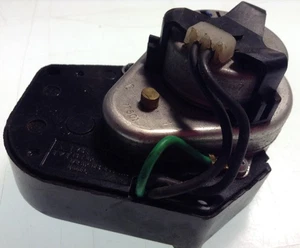 Key Line 8745S GP-3 7.5AMP 250V 15AMP 125V 1/2HP 125-250VAC Timer - Picture 1 of 2