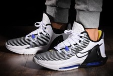 Nike LeBron Sneakers for Men for Sale 