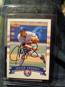 2002 Fleer Javier Vasquez Autographed Baseball Card - Picture 1 of 1