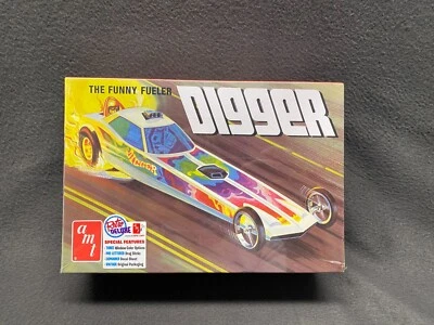 AMT Digger The Funny Fueler Model 1/25 Factory Sealed Cuda Barracuda Drag Car - Image 1 of 4