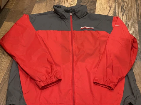 Lehigh Valley Iron Pigs (Phillies) Men's Columbia Lightweight Logo Jacket, XXL Cover