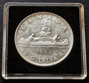 1952 NWL Canada Silver $1 Dollar ***No Water Lines Variety*** Great Condition - Picture 1 of 2