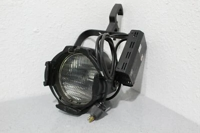 ETC Source 4 HID Par Can Lighting Fixture Great Condition SHIPS FREE - Image 1 of 4