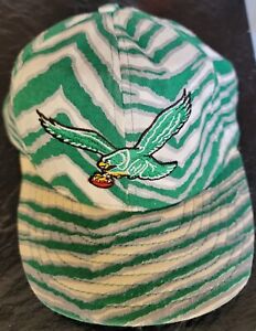 Philadelphia Eagles Vintage 1990s Hat Cap Broken Snap Closure