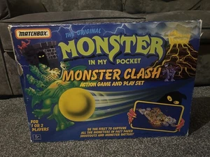 Monster in My Pocket Monster Clash Game – Matchbox 1990s Complete with Monsters - Picture 1 of 6