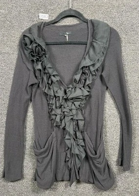 Jaqueta de malha feminina Ryu Chartreuse colarinho babado inspiração vintage preta cinza tamanho P - Imagem 1 de 4