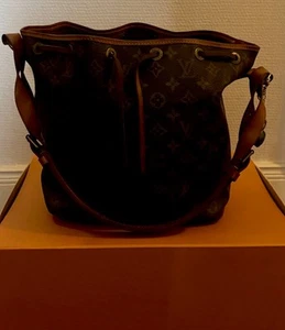Wunderschöne Original Louis Vuitton Petit Noe Vintage - Bild 1 von 9