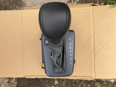 ALGUNOS SELECTORES AUTOMÁTICOS DE PALANCA DE CAMBIOS VOLVO V70 XC70 2001-2004 08636190 Foto 1 de 4