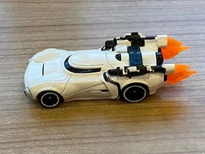STAR WARS STORMTROOPER HOT WHEELS TOY CAR VEHICLE VGC STORM TROOPER RARE DESIGN - Picture 1 of 2
