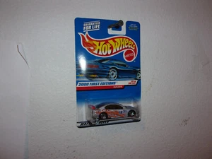 NEW..HOT WHEELS " 2000 FIRST EDITIONS " #12 HOLDEN"  #21 of 36 CARS - Picture 1 of 4