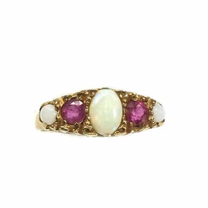 Englischer Opal Rubin Ring in 375 Gold im Victorian Style Bandring datiert 1980 - Picture 1 of 5