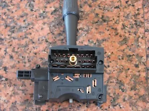 Cherokee Turn / Wiper Switch 2233-02674634 - Foto 1 di 2