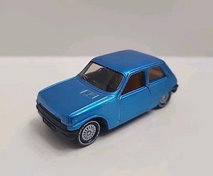 Vintage Siku Germany Renault 5 In Metallic Blue Unboxed - Picture 1 of 12