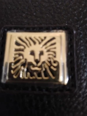 Cartera mediana de cuero vegano negro Anne Klein Foto 1 de 4